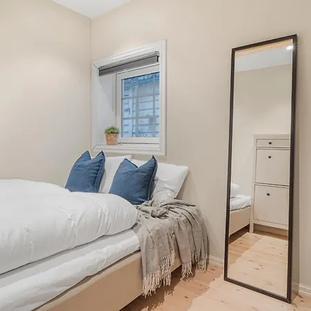 Four-story House! Newly Renovated! Daire *